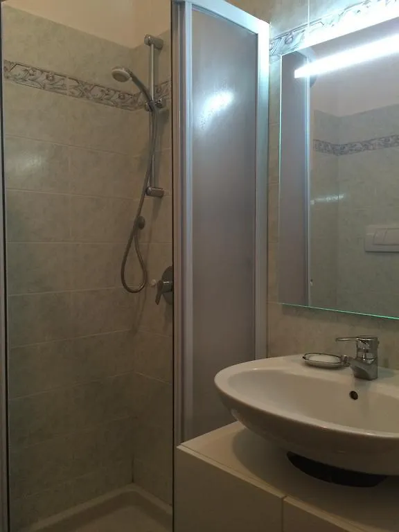 Apartment Appartamento Arco Lazise Italy
